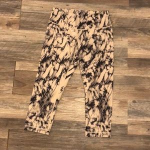 Lululemon capri leggings